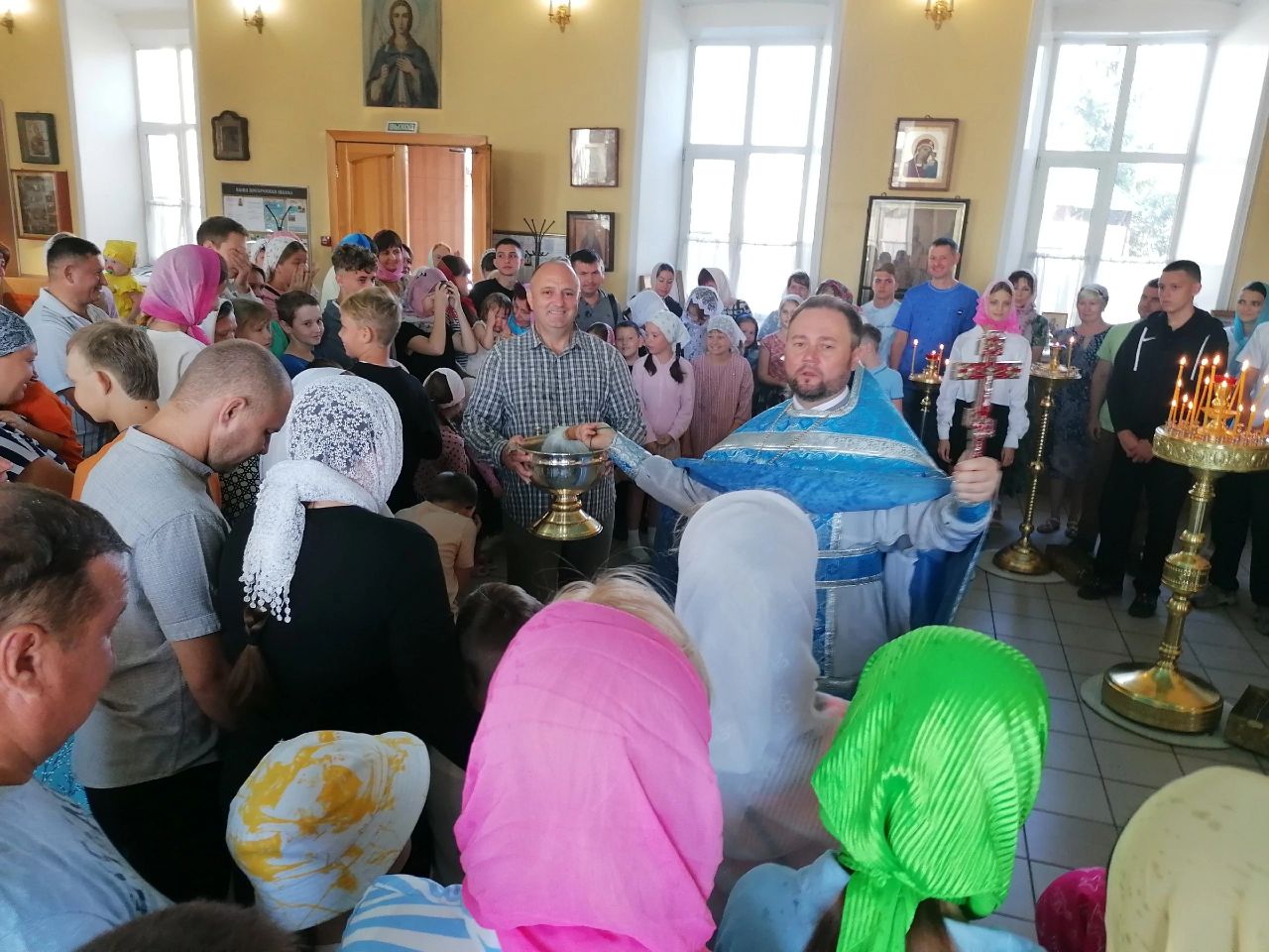  Протоиерей Александр Филиппов совершил Божественную литургию