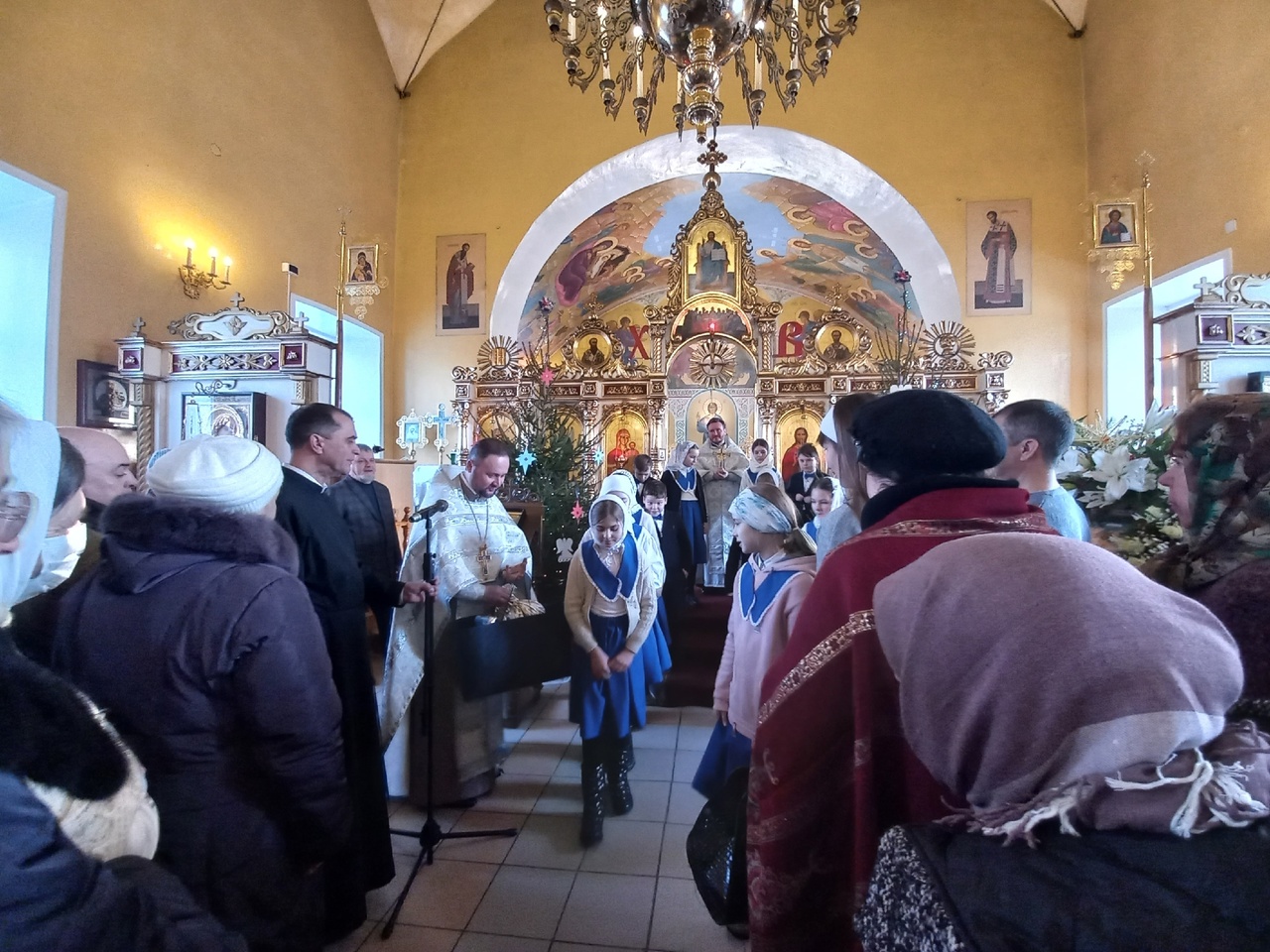 Утренняя Рождественская литургия