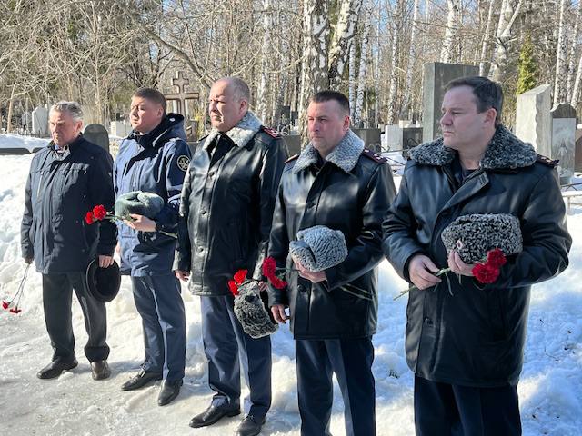 Протоиерей Антоний Шварёв совершил панихиду в день памяти Героя России Александра Сергеева