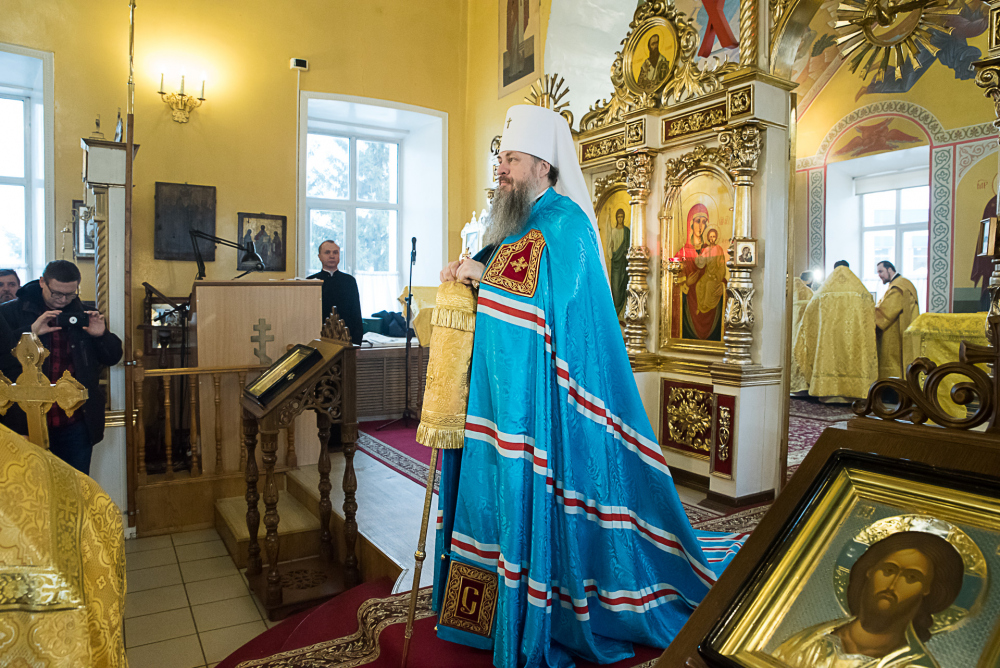 В престольный праздник митрополит Серафим совершил литургию в нашем храме