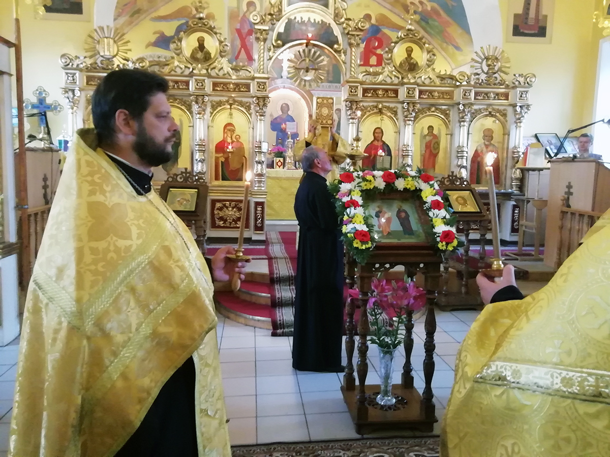 Всенощное бдение в канун дня памяти первоверховных апостолов Петра и Павла