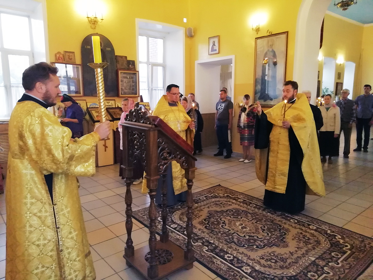 Всенощное бдение в канун дня Усекновения главы Иоанна Предтечи