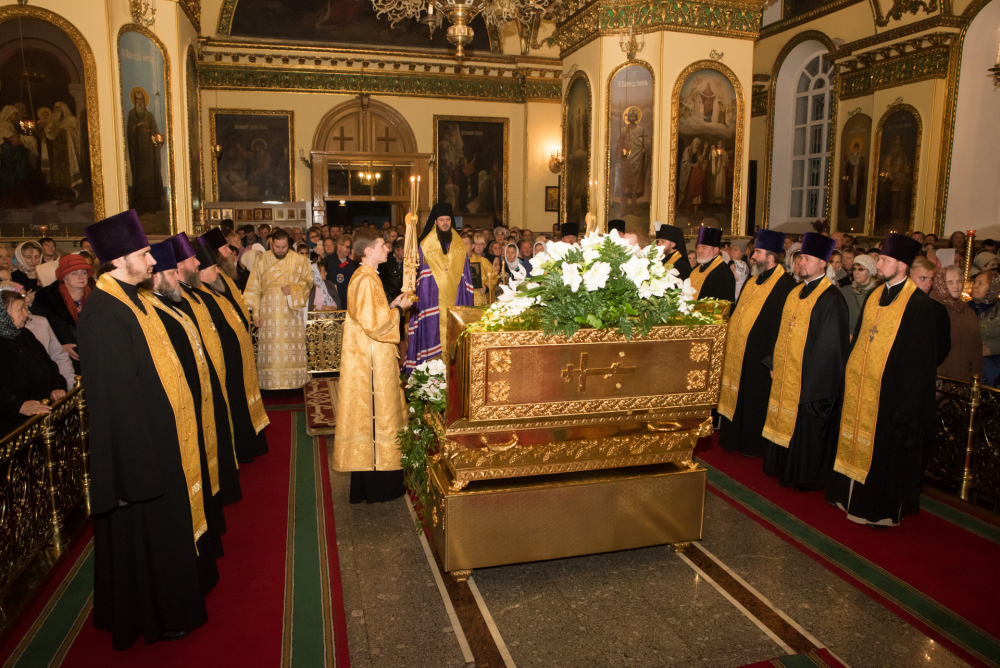В канун дня памяти святителя Иннокентия Пензенского митрополит Серафим и архипастыри из соседних регионов совершили всенощное бдение в Успенском кафедральном соборе