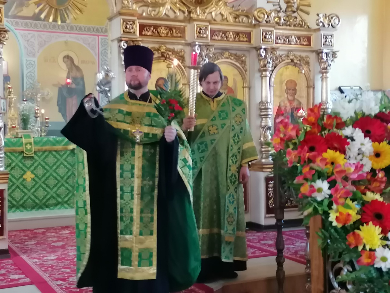 Всенощное бдение в канун праздника Троицы