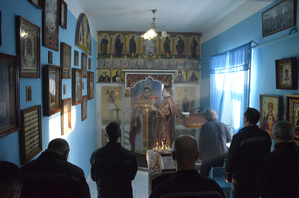  В день памяти святой Анастасии Узорешительницы в исправительных колониях совершены богослужения  