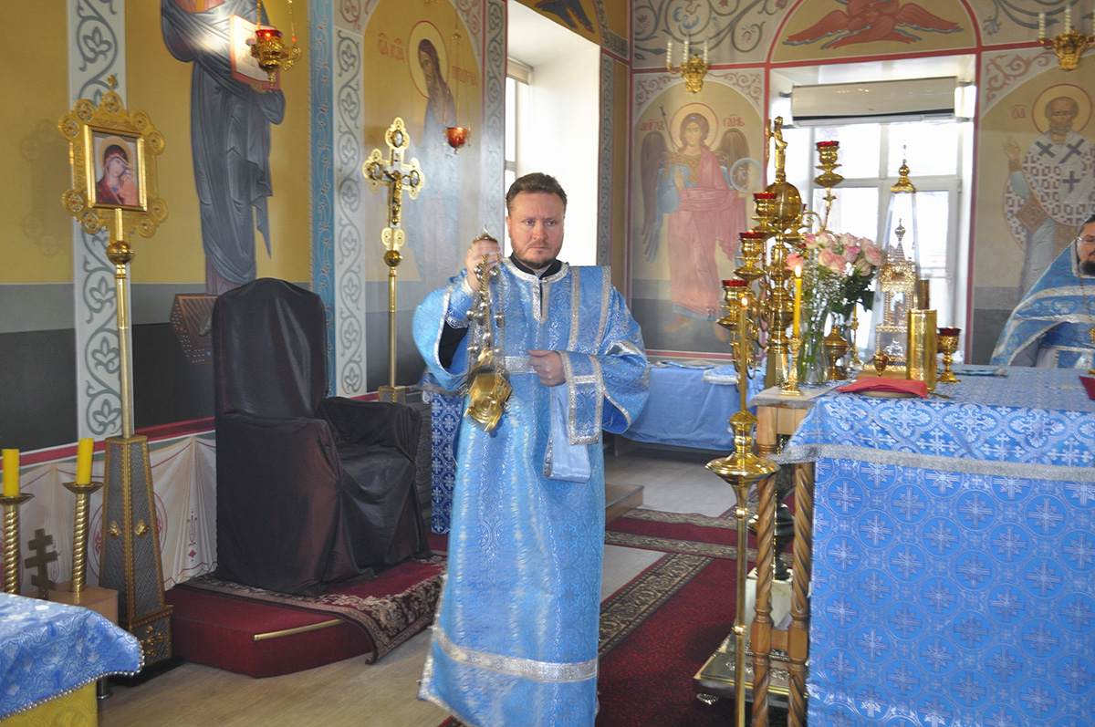 Праздник Введения во храм Пресвятой Богородицы