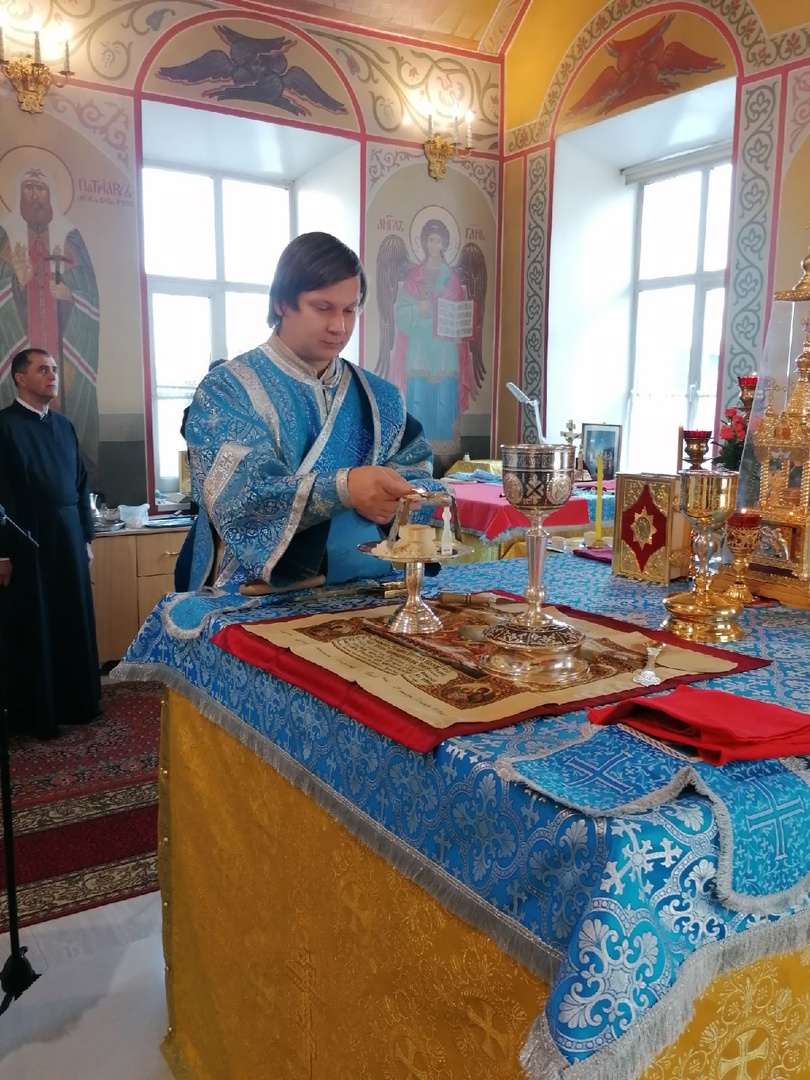 Праздник Покров Пресвятой Богородицы