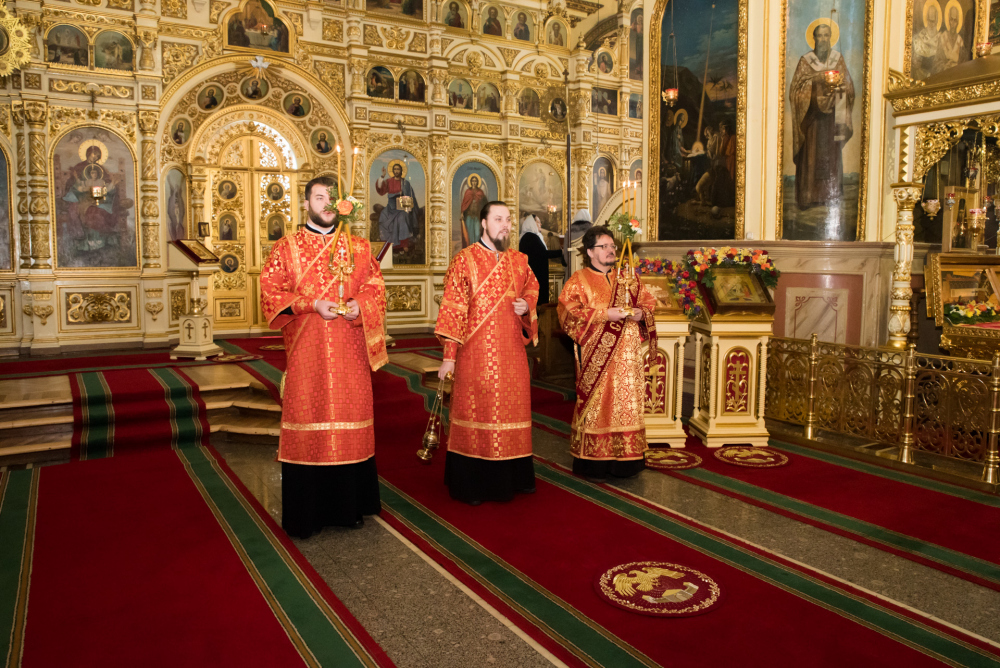 В праздник Собора новомучеников и исповедников Церкви Русской митрополит Серафим принял поздравления с днем Ангела