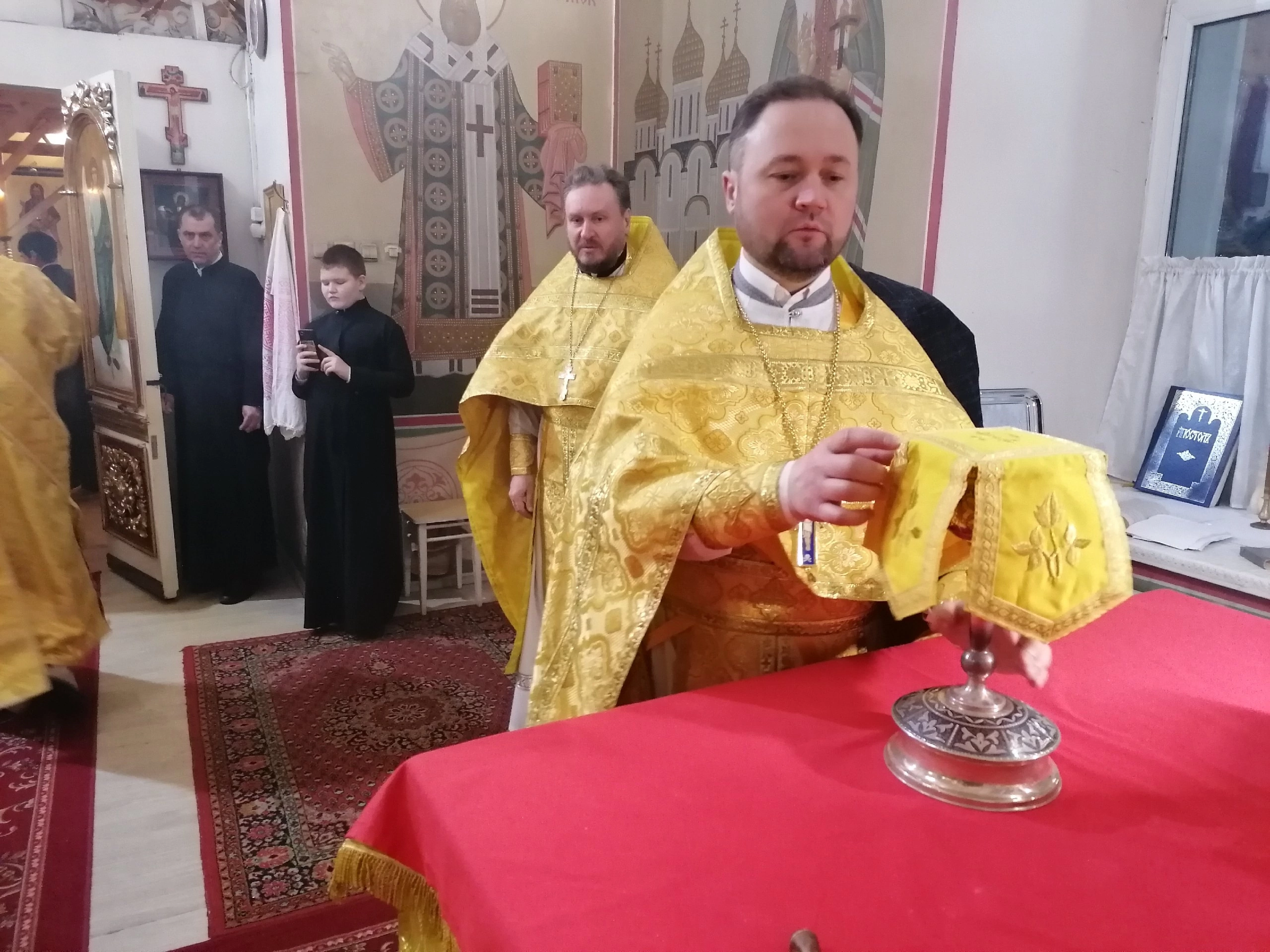 Празднование дня памяти святителя Николая Чудотворца