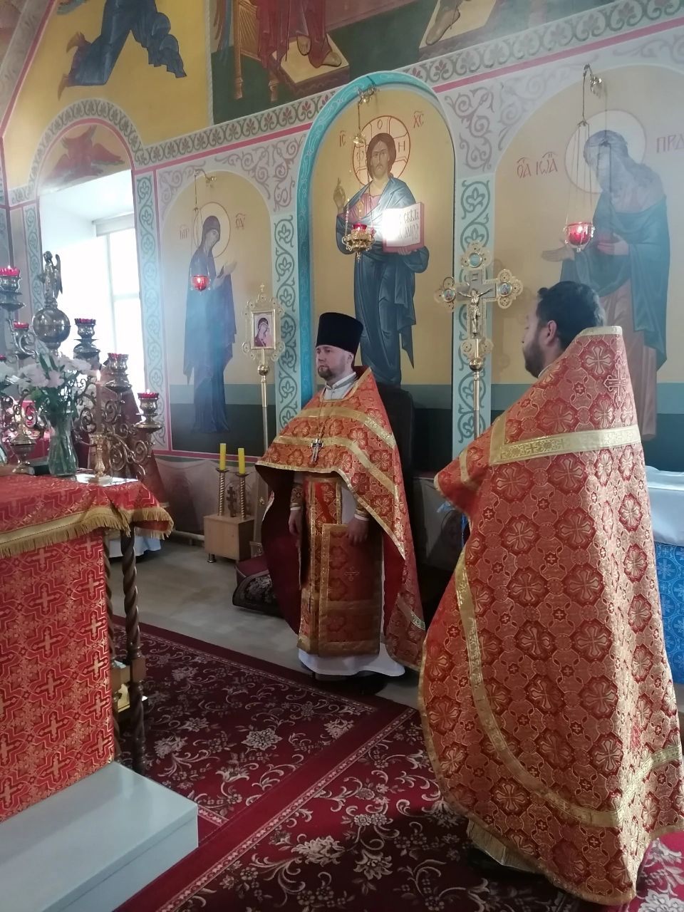 Празднование Воздвижения Животворящего Креста Господня 