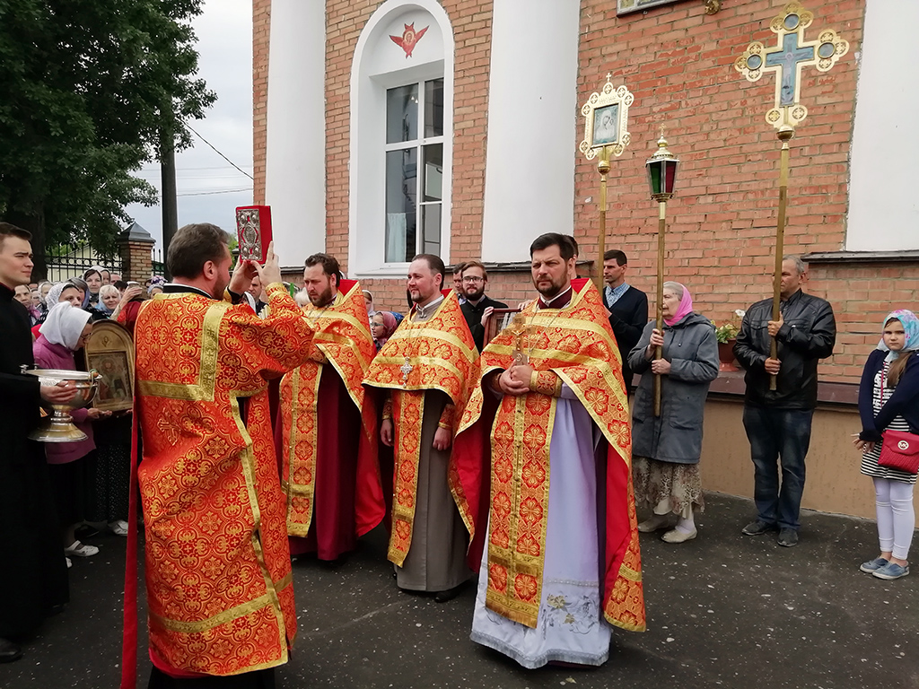 День рождения и День Ангела настоятеля храма протоиерея Александра Филиппова