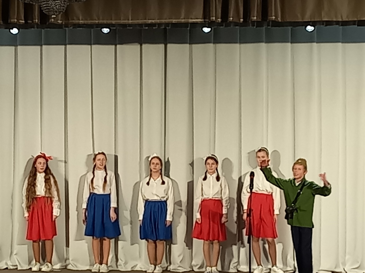 Воскресная школа "Азбука веры" участвовала в Театральном фестивале «Добрые сказки»