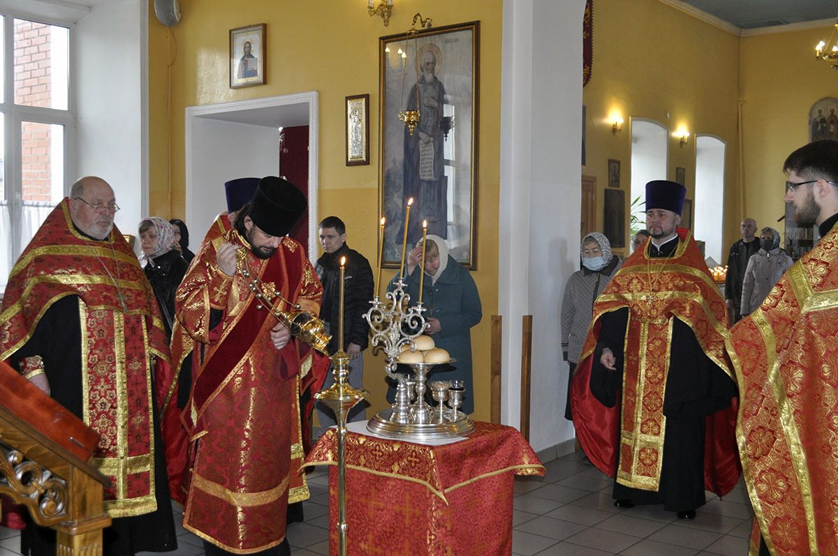 Всенощное бдение в канун дня памяти святителя Николая Чудотворца