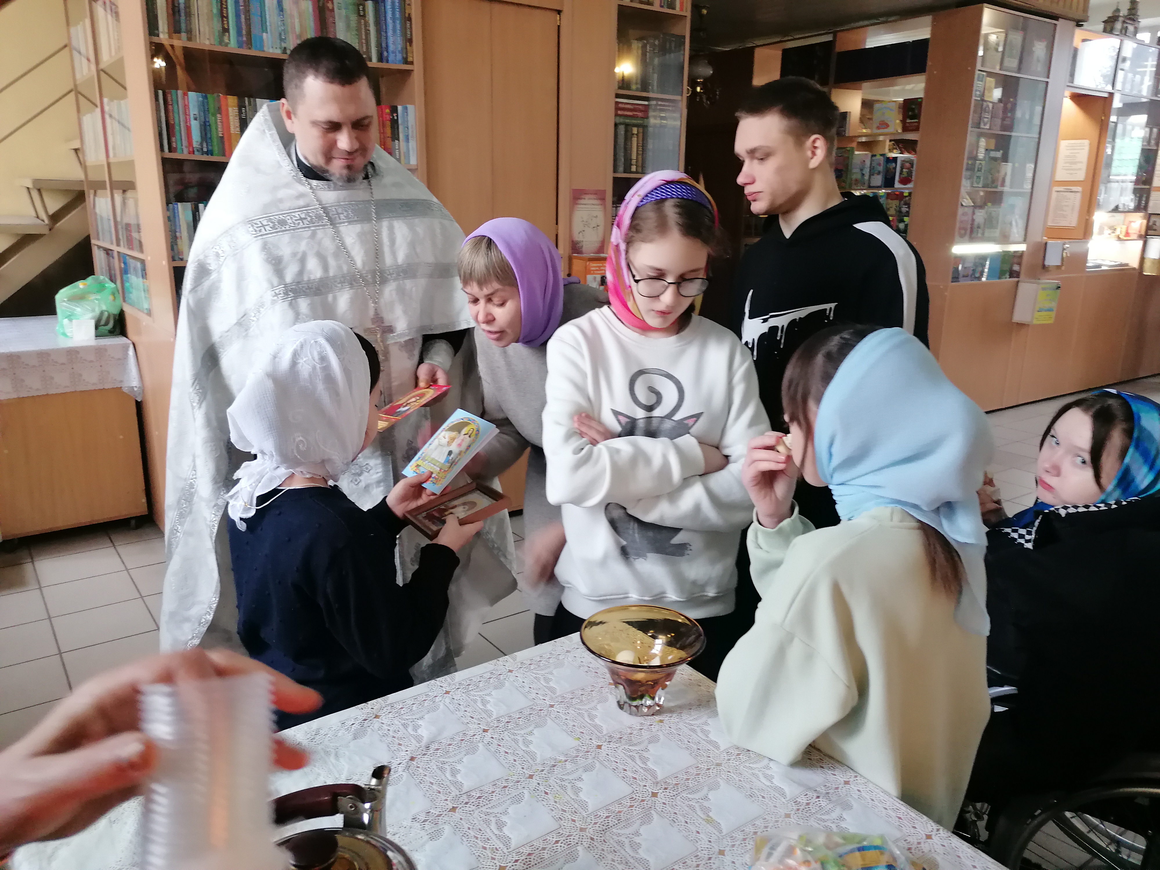 Состоялась духовно-просветительская встреча детей со священником
