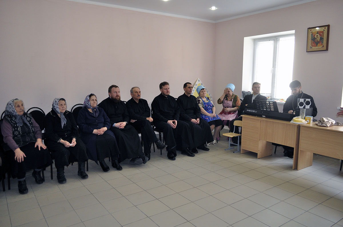 Лекция о профилактике коронавируса в храме