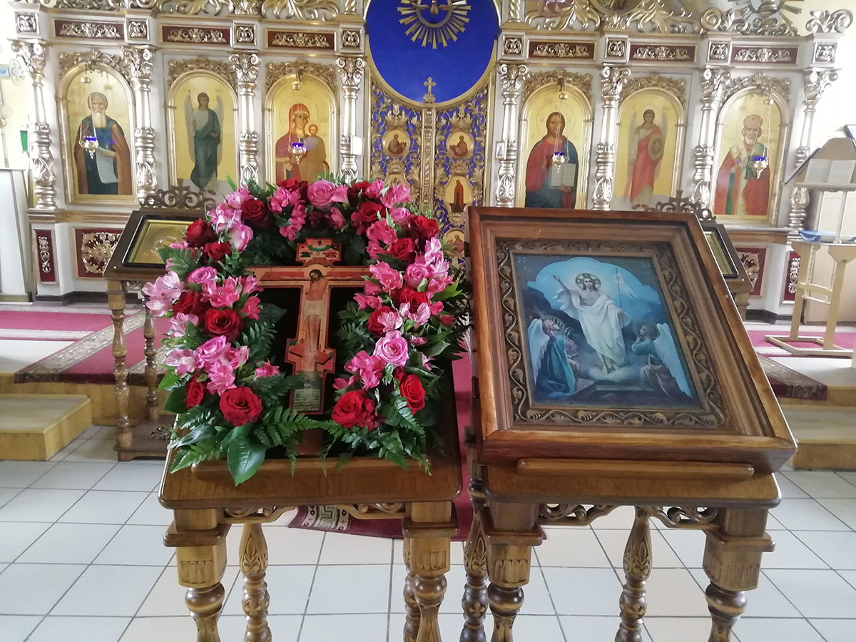 Неделя Крестопоклонная