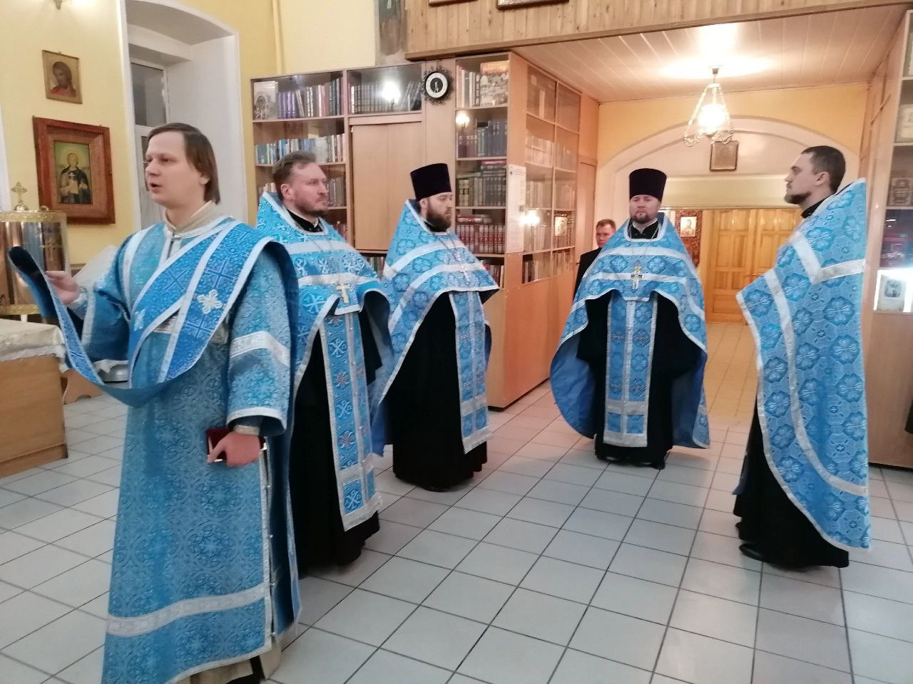 Всенощное бдение в канун празднования Введения во храм Пресвятой Богородицы