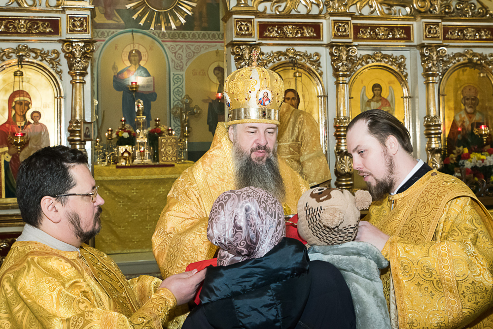 В престольный праздник митрополит Серафим совершил литургию в нашем храме