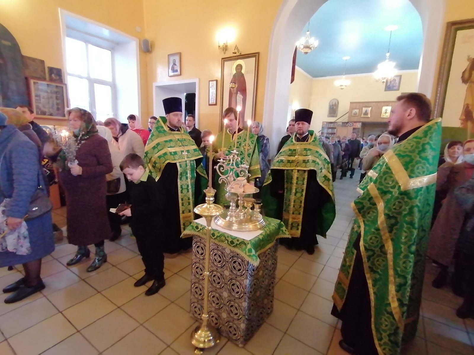 Всенощное бдение в канун Входа Господня в Иерусалим