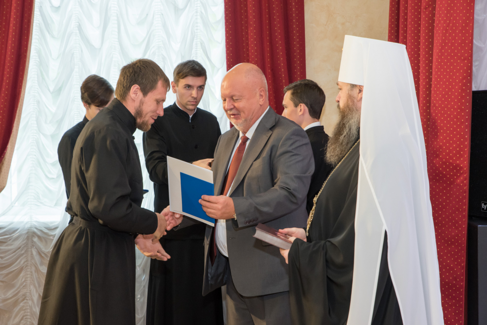 В Пензенской Духовной семинарии состоялась церемония вручения дипломов