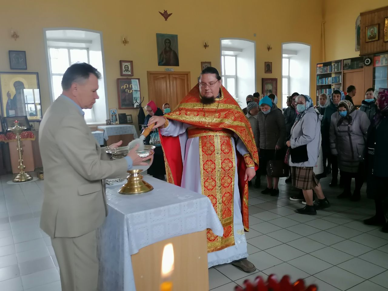 Богослужения в день Преполовения Пятидесятницы