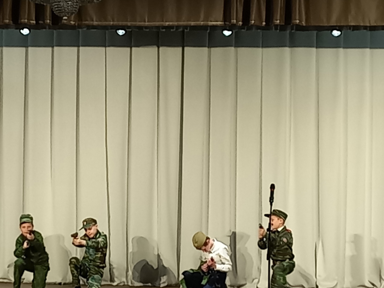 Воскресная школа "Азбука веры" участвовала в Театральном фестивале «Добрые сказки»