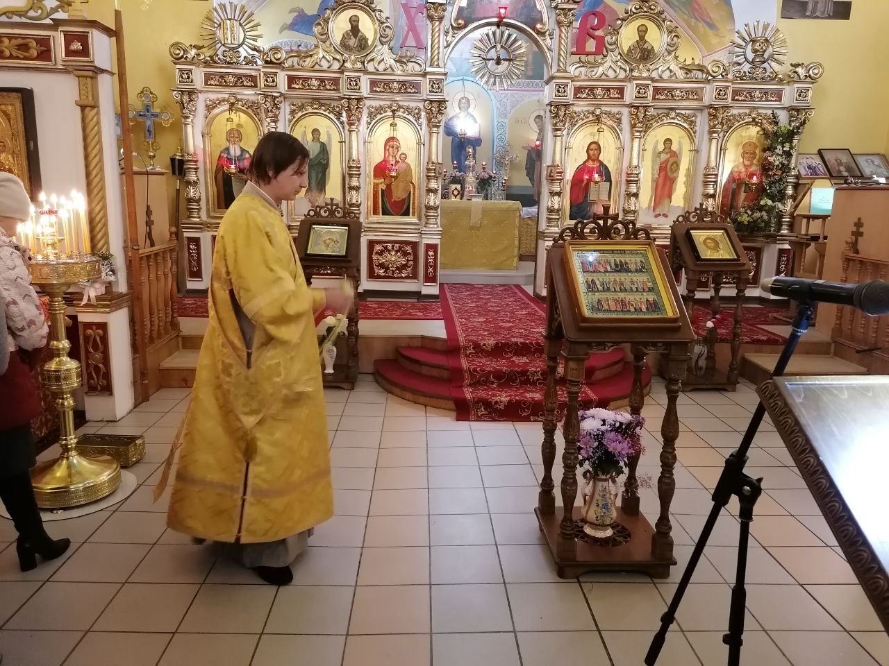 Иерей Сергий Карасёв совершил Новогодний молебен