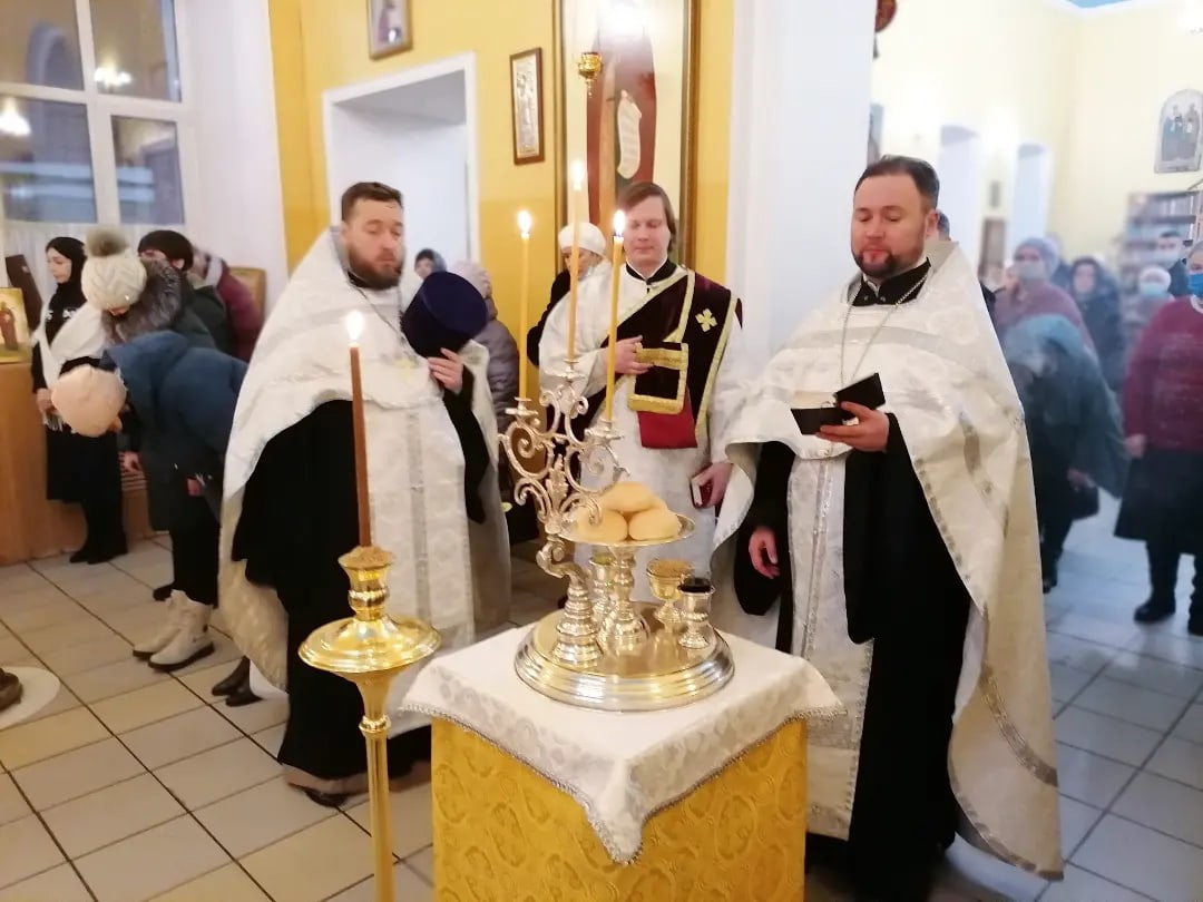 Всенощное бдение в канун праздника Рождества Христова 