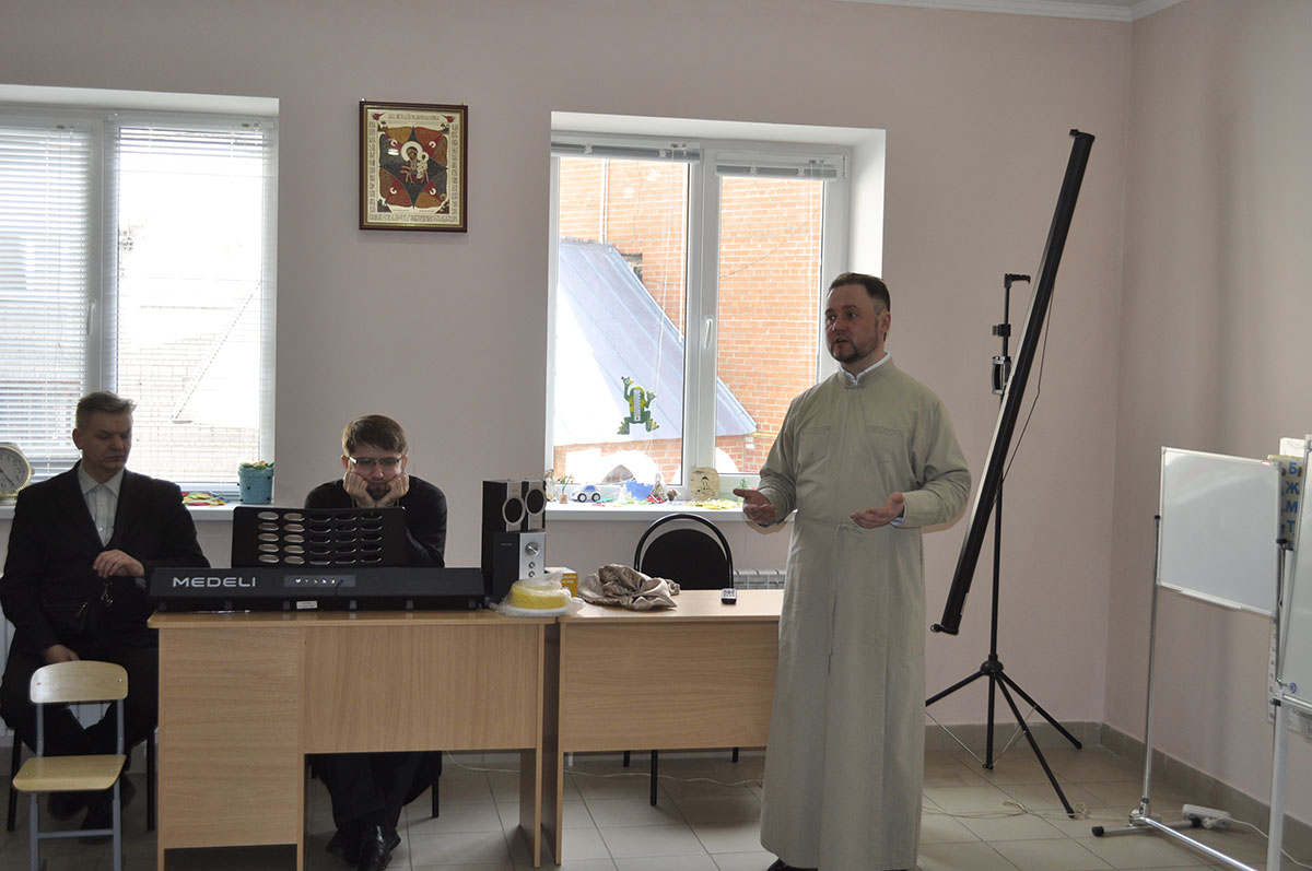 Лекция о профилактике коронавируса в храме