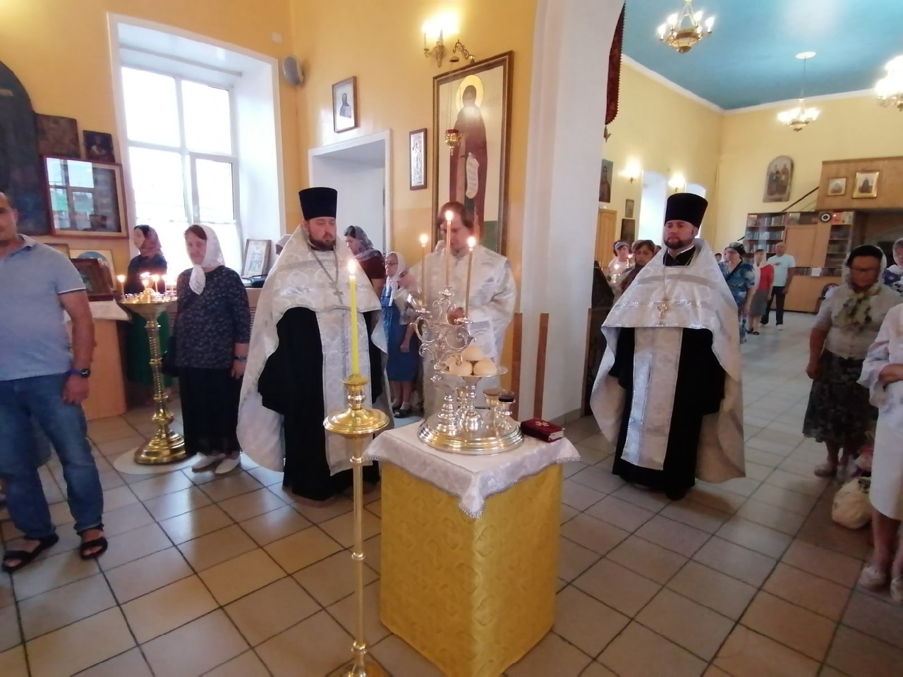 Всенощное бдение накануне праздника Преображения Господня