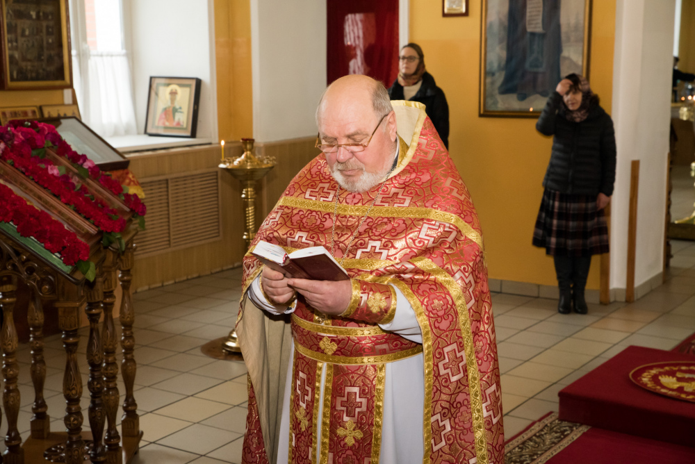 Во вторник Светлой седмицы митрополит Серафим совершил Божественную литургию в нашем храме