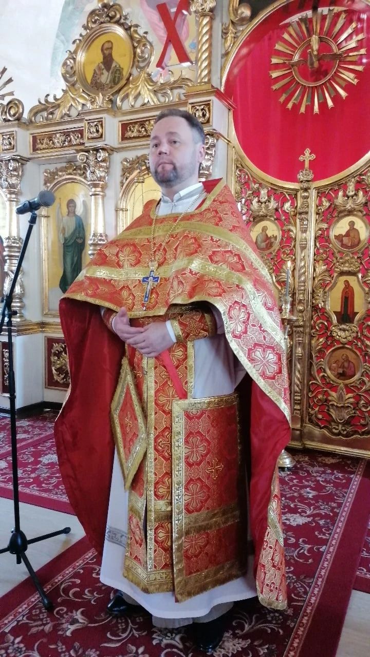Празднование Воздвижения Животворящего Креста Господня 