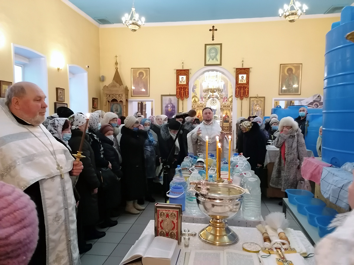 Божественные литургии на Крещение Господне 