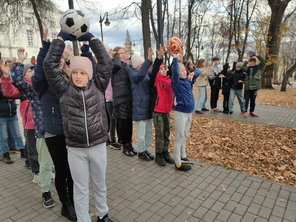Воспитанники воскресной школы нашего храма приняли участие в состязаниях «Осень спортивная»