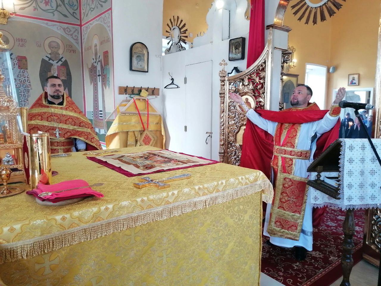В день Усекновения главы Иоанна Предтечи протоиерей Александр Филиппов совершил литургию 
