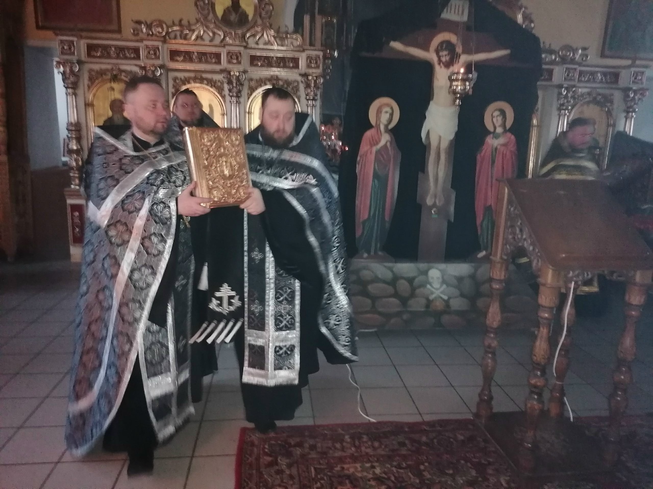 Вечерня с чином Пассии