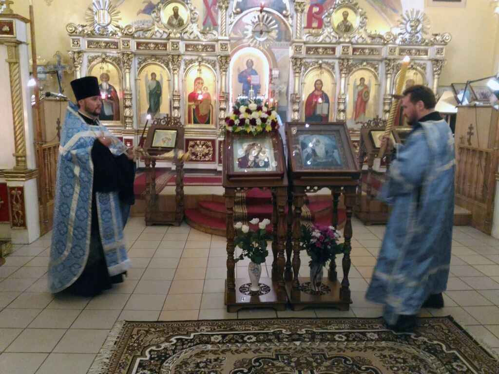 Всенощное бдение накануне Недели 23-ей по Пятидесятнице и праздника Казанской иконе Божией Матери