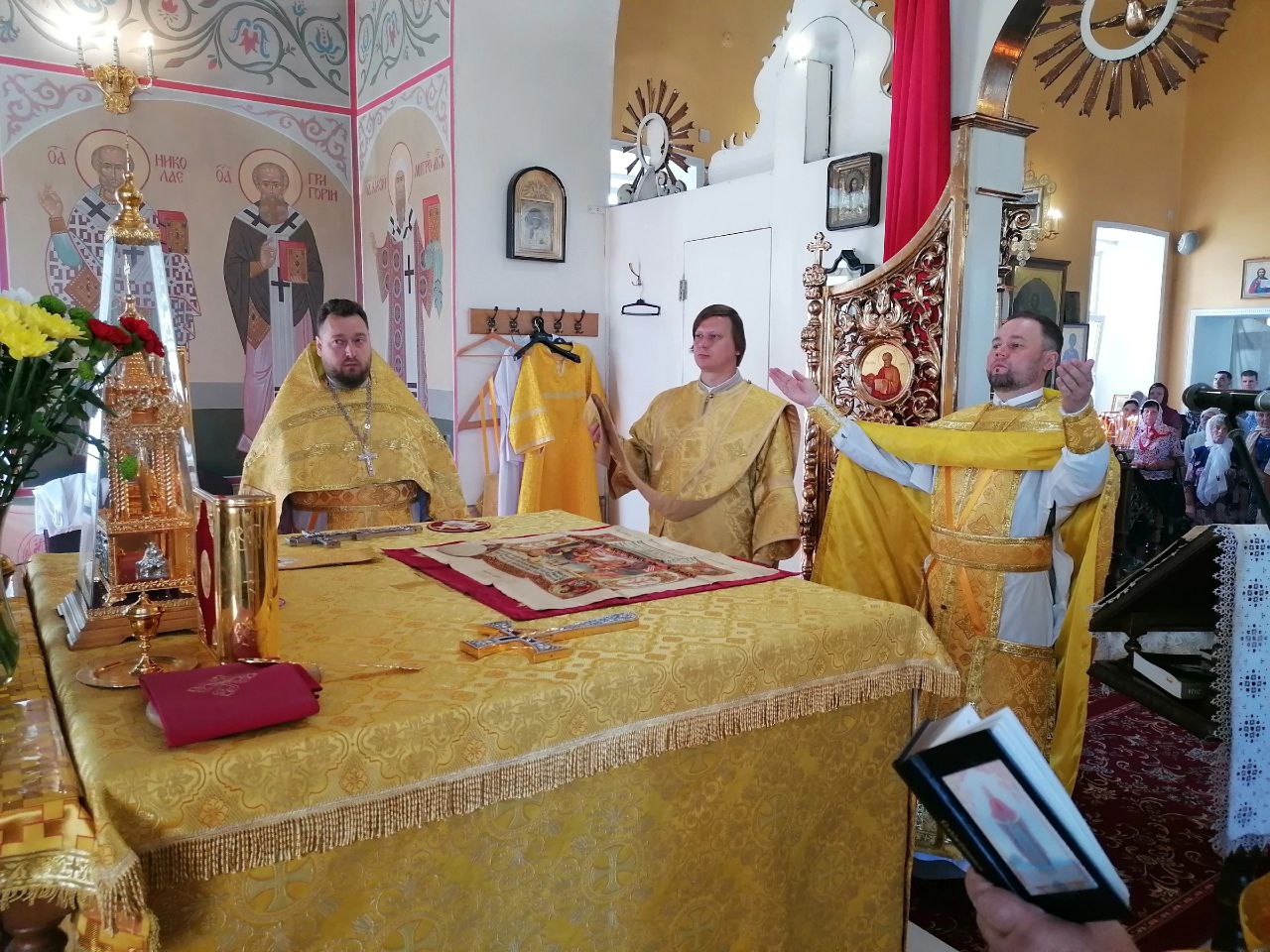 День памяти первоверховных апостолов Петра и Павла