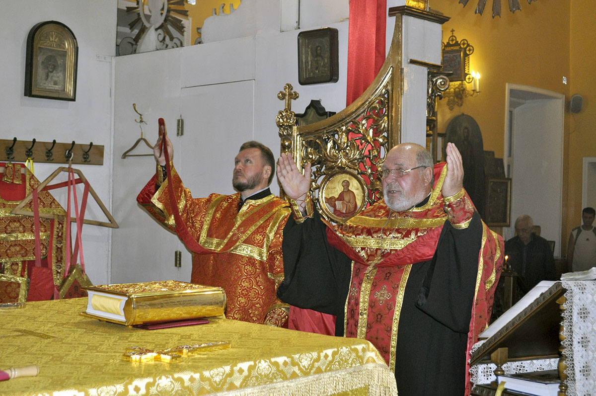 Всенощное бдение в канун дня Усекновения главы Иоанна Предтечи
