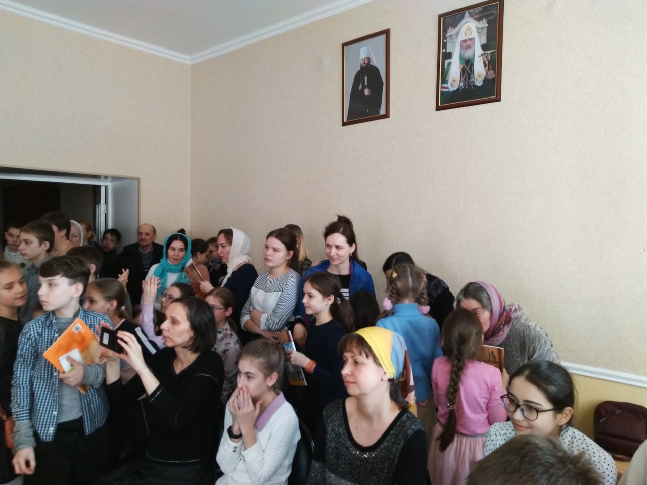 Воспитанники воскресной школы приняли участие в Олимпиаде по Закону Божию