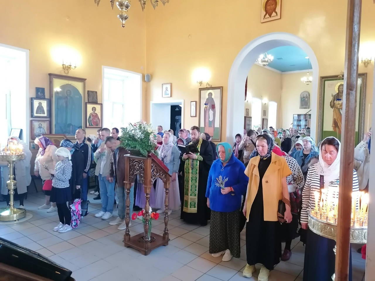 Всенощное бдение в канун Входа Господня в Иерусалим