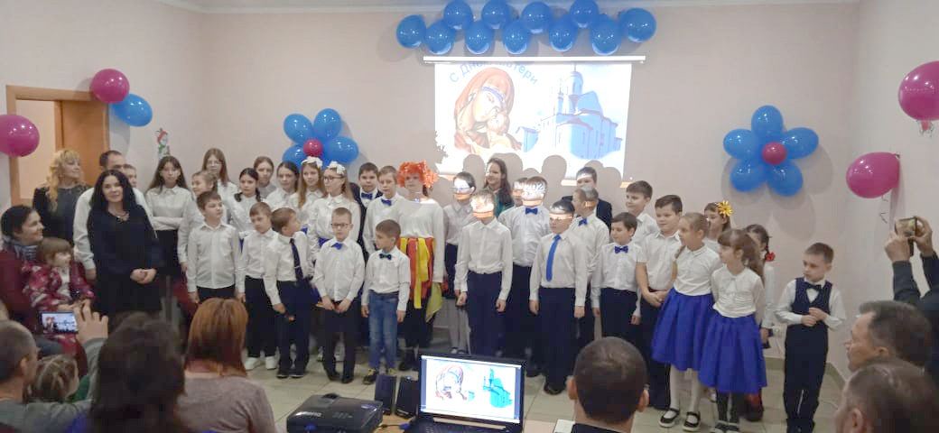 День матери в Никольском храме