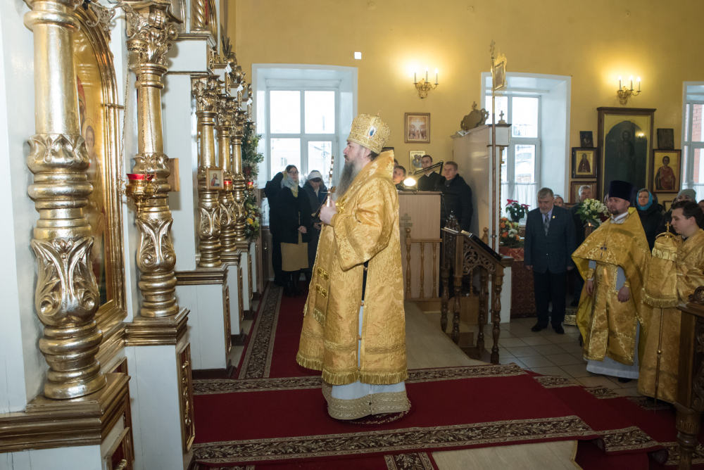 В престольный праздник митрополит Серафим совершил литургию в нашем храме  
