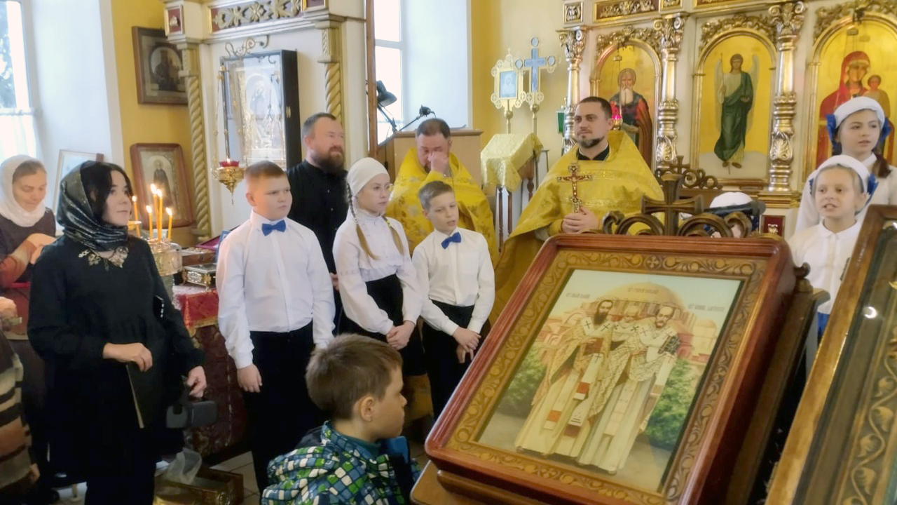 День матери в Никольском храме