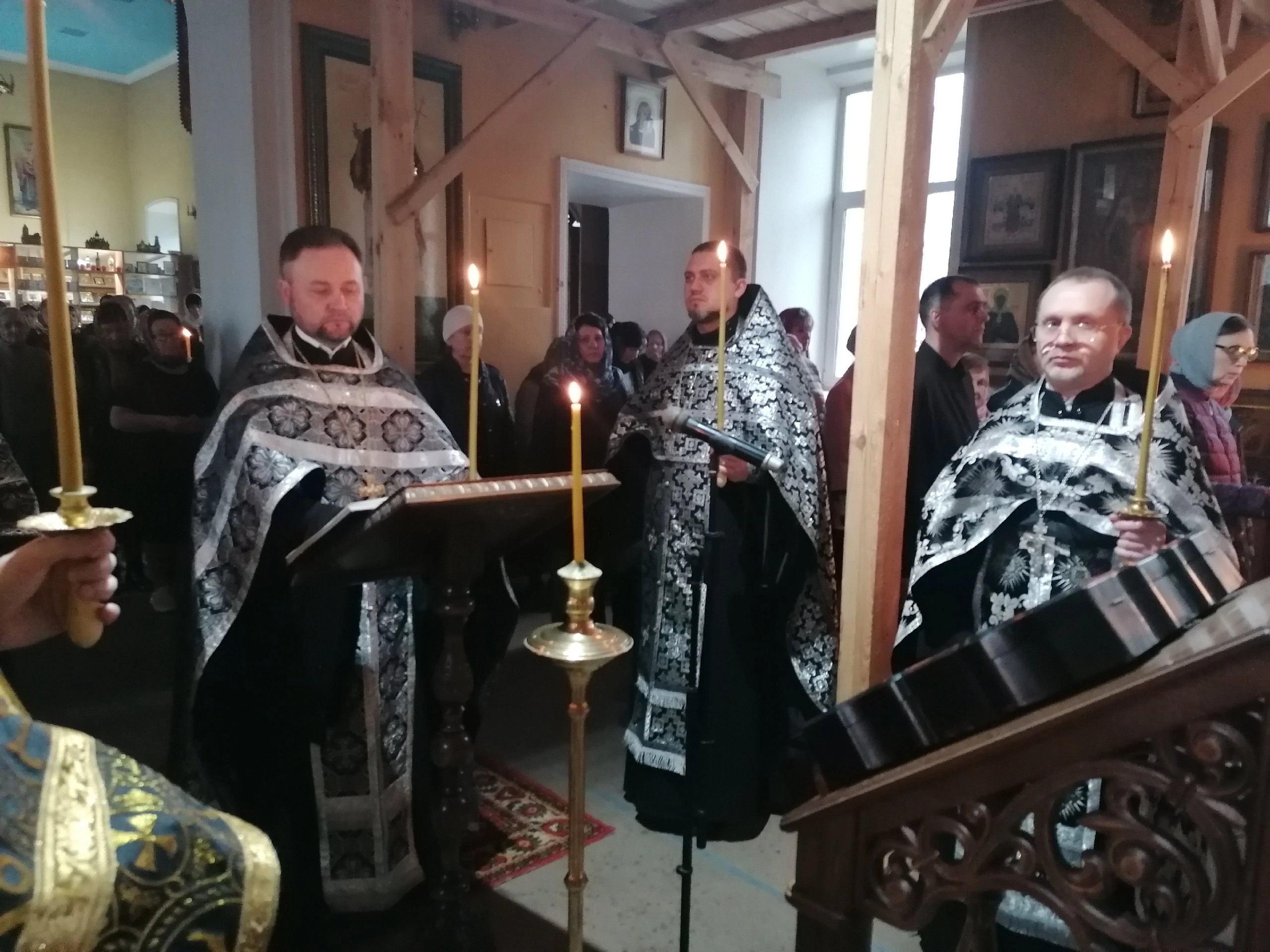 Вечерня с чином Пассии