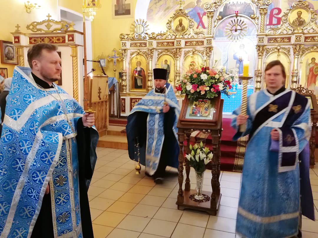 Всенощное бдение в канун Введения во храм Пресвятой Богородицы 