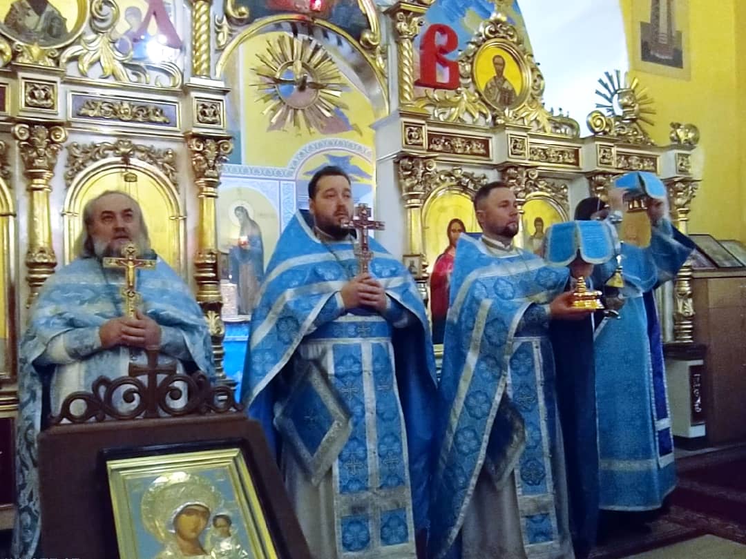 Празднование  Введения во храм Пресвятой Богородицы 