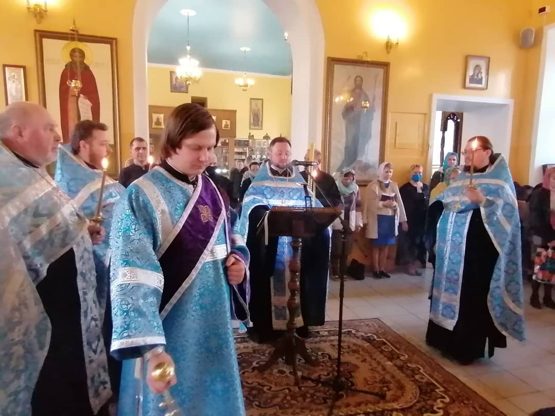 Богослужение в канун Субботы Акафиста