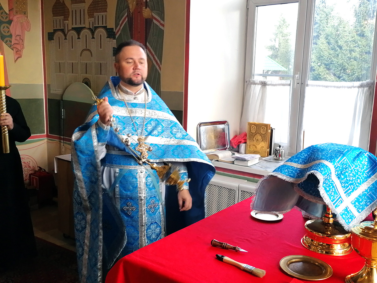 Праздник Покров Пресвятой Богородицы