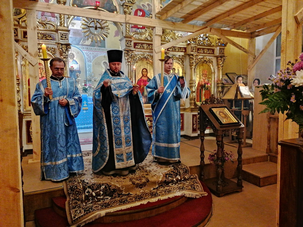 Всенощное бдение в канун праздника Покрова Пресвятой Богородицы